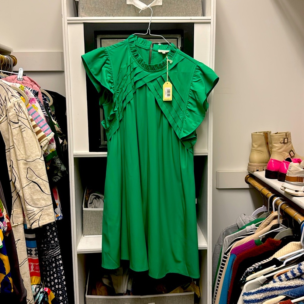 Short dress, new with tags, size medium
